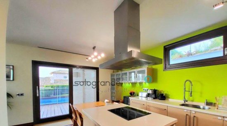 Cádiz - San Roque - 1031m2