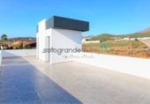 Vil·la amb terreny en venda a Estepona ref.: TR49709 foto