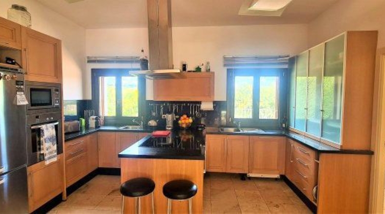 Cádiz - San Roque - 2640m2