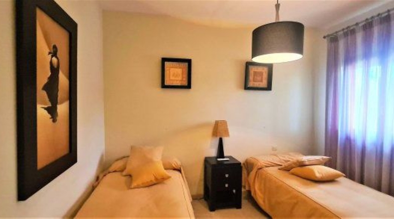 Cádiz - San Roque - 2640m2