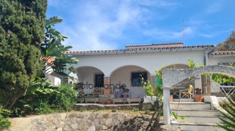 Cádiz - San Enrique de Guadiaro - 7000m2