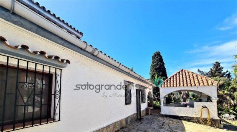 Cádiz - San Enrique de Guadiaro - 7000m2