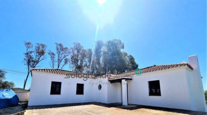 Cádiz - San Enrique de Guadiaro - 7000m2
