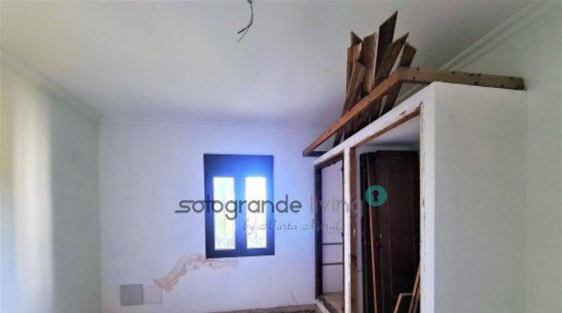 Cádiz - San Enrique de Guadiaro - 7000m2