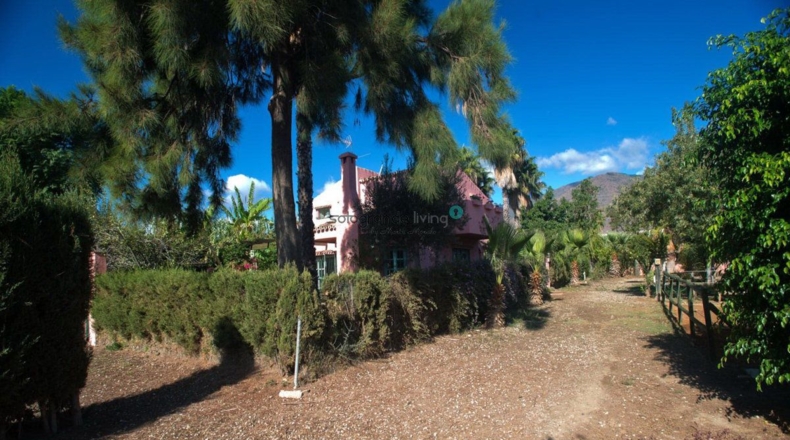 Málaga - Trocha de Guadalobón - 4000m2