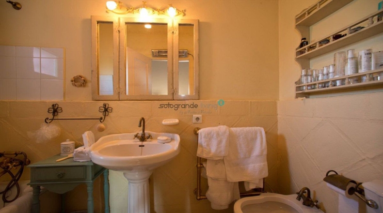 Málaga - Trocha de Guadalobón - 4000m2