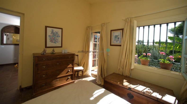 Málaga - Trocha de Guadalobón - 4000m2