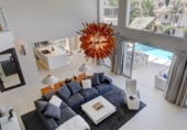 Vil·la amb terreny en venda a Marbella ref.: TR106919 foto