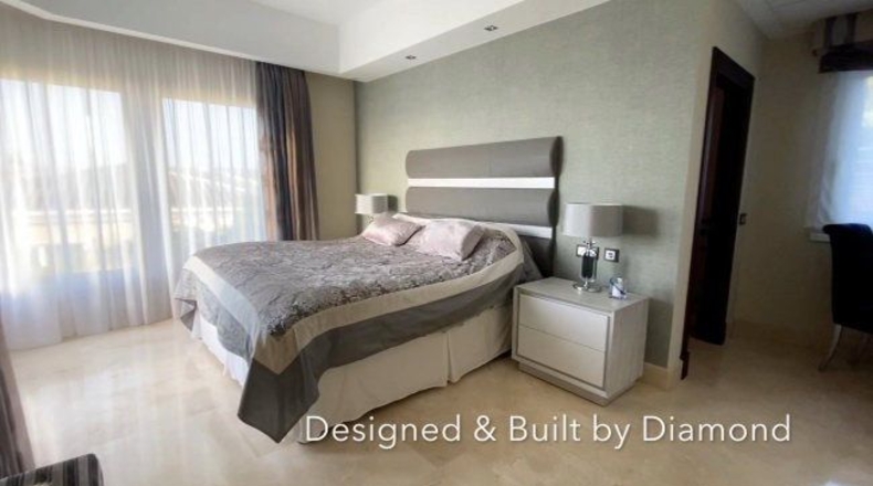 Málaga - La Paloma - 1200m2
