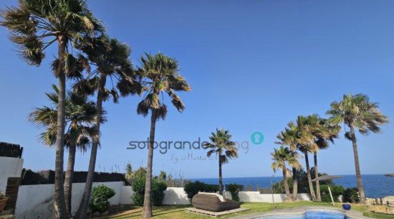 Málaga - Манильва - 2177m2