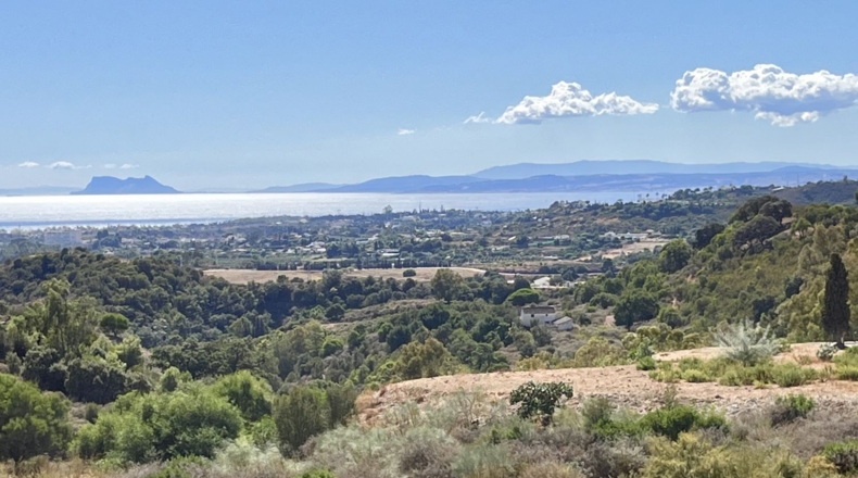 Málaga - Estepona - 4124m2