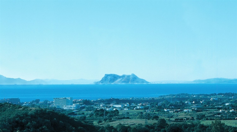 Málaga - Estepona - 4124m2