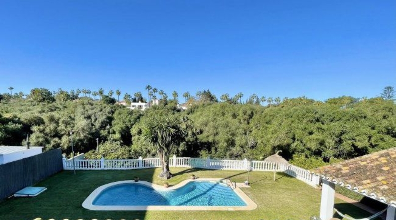 Cádiz - San Roque - 1085m2