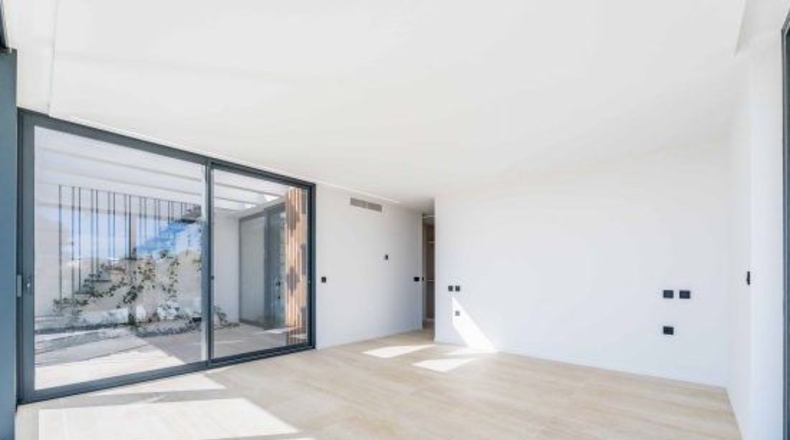 Кадис - San Roque - 2305m2