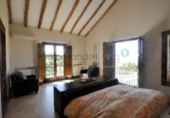 Vil·la amb terreny en venda a Casares ref.: TR19511 foto