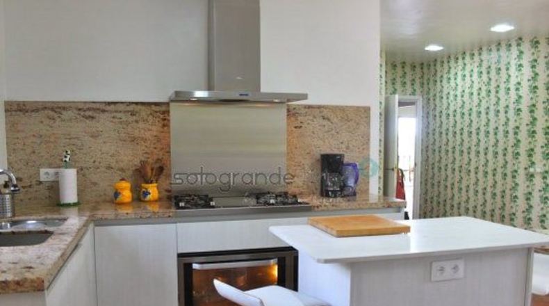 Cádiz - San Roque - 2150m2