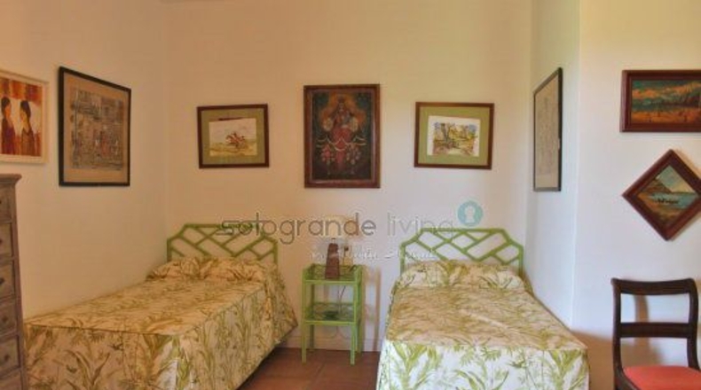 Cádiz - San Roque - 2150m2