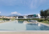 Xalet adossat amb terreny en venda a Estepona ref.: TR199730 foto