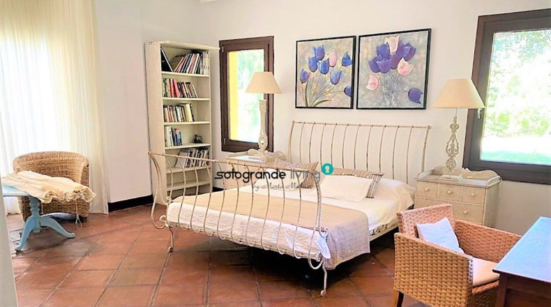 Cádiz - San Roque - 2000m2