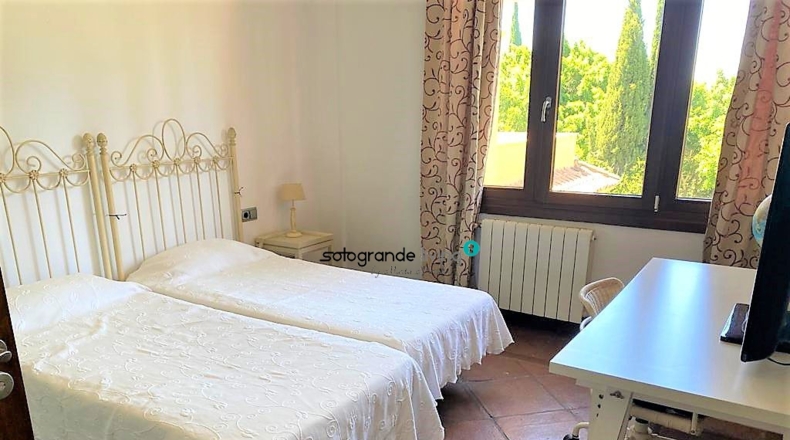 Cádiz - San Roque - 2000m2