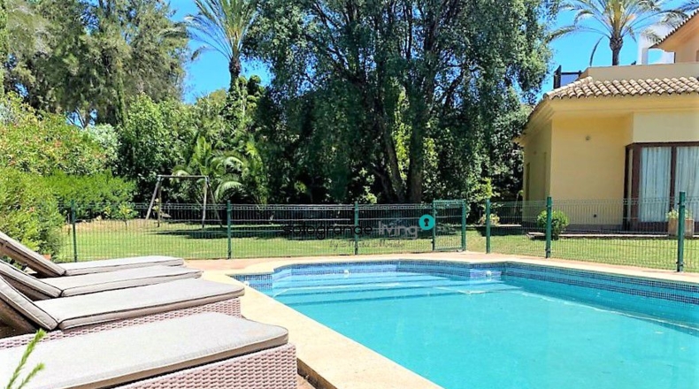 Cádiz - San Roque - 2000m2