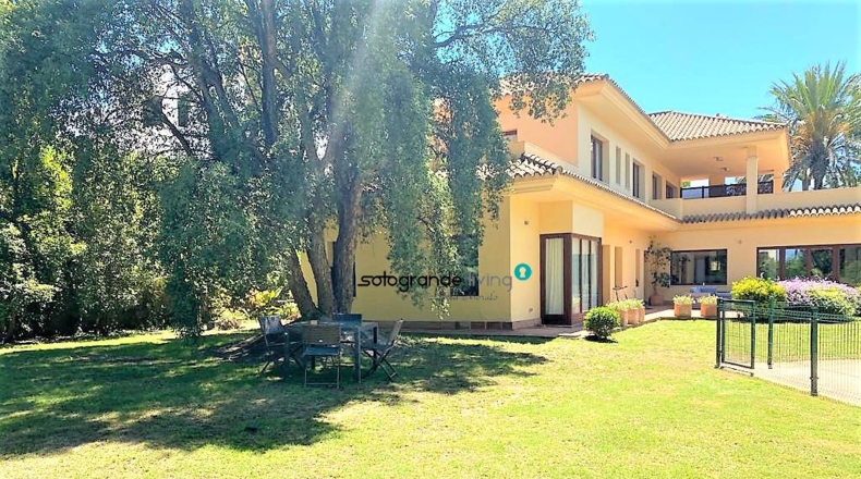 Cádiz - San Roque - 2000m2