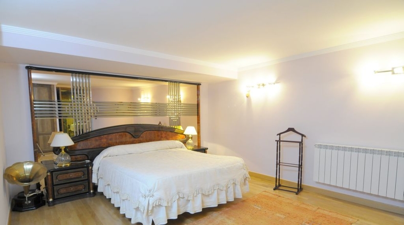Ciudad Real - Valdepeñas - 763m2