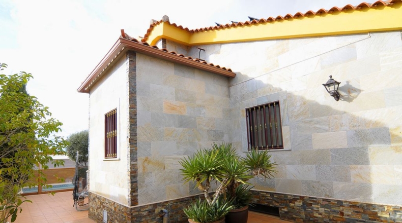 Ciudad Real - Valdepeñas - 763m2