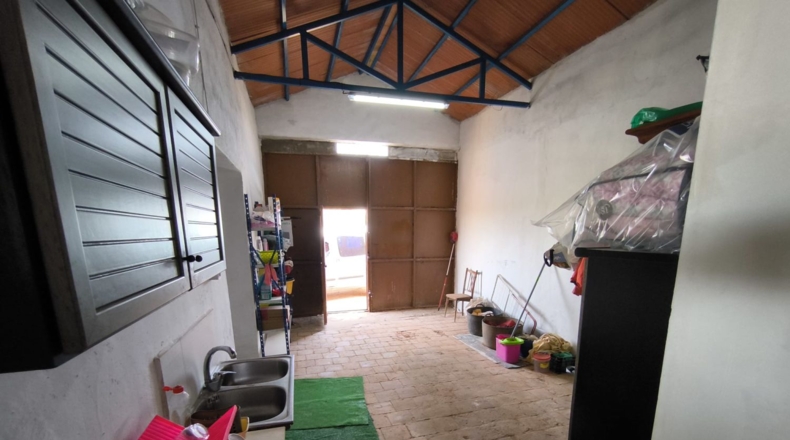 Ciudad Real - Valdepeñas - 65500m2