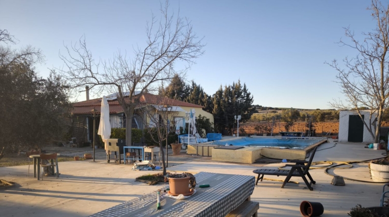 Ciudad Real - Valdepeñas - 8222m2