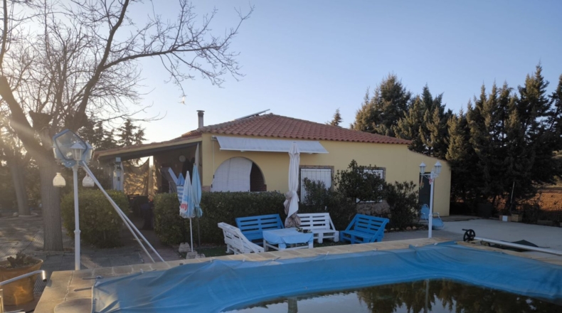 Ciudad Real - Valdepeñas - 8222m2