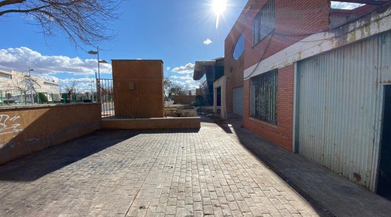 Ciudad Real - Valdepeñas - 3079m2