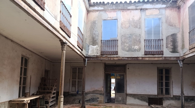 Ciudad Real - Santa Cruz de Mudela - 1410m2