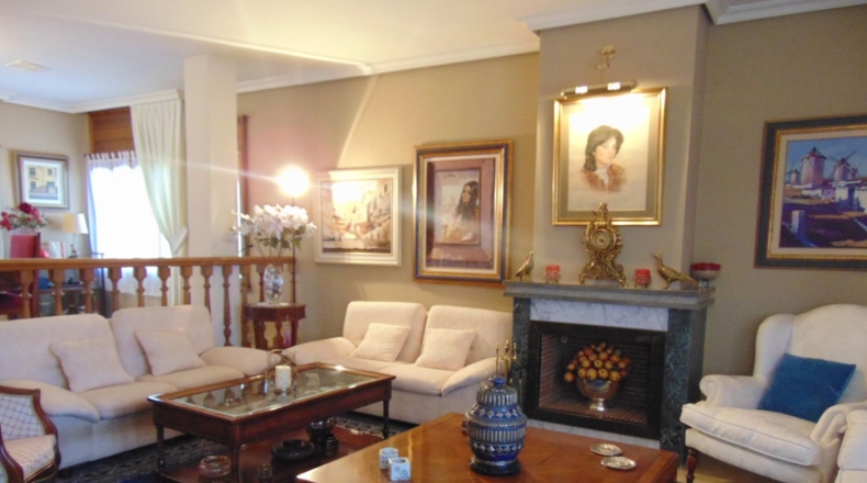 Ciudad Real - Valdepeñas - 1500m2