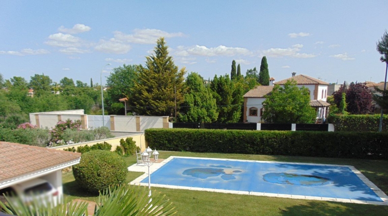 Ciudad Real - Valdepeñas - 1500m2