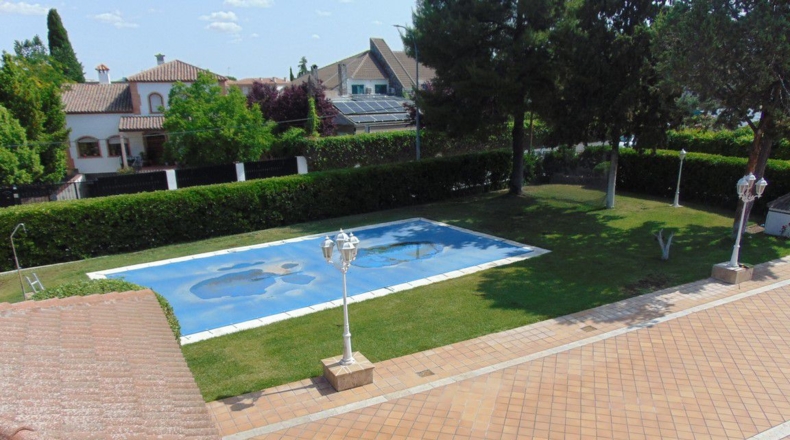 Ciudad Real - Valdepeñas - 1500m2