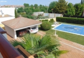 Casa de camp amb terreny en venda a Valdepeñas ref.: TR235104 foto