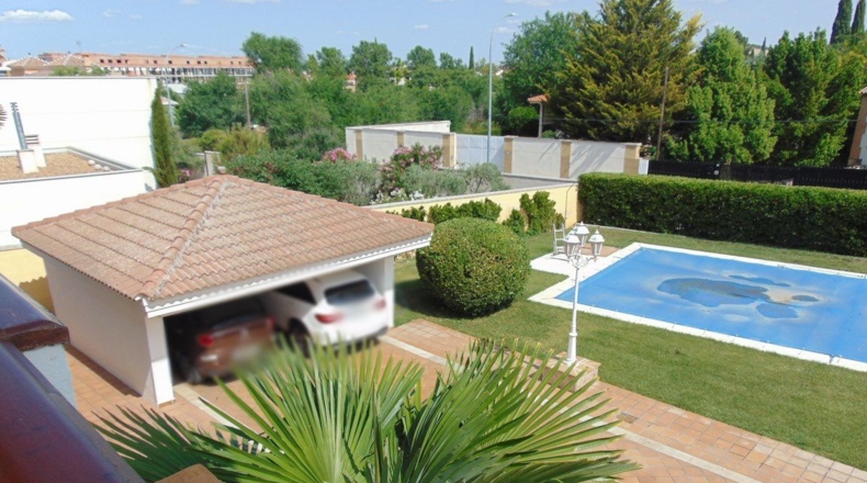 Ciudad Real - Valdepeñas - 1500m2