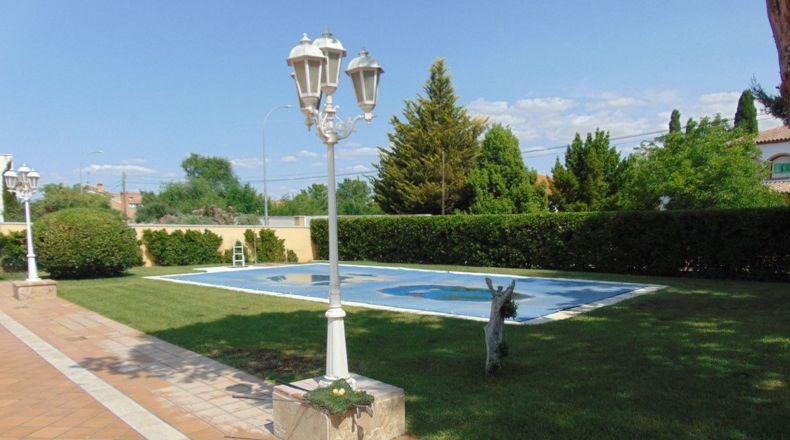 Ciudad Real - Valdepeñas - 1500m2