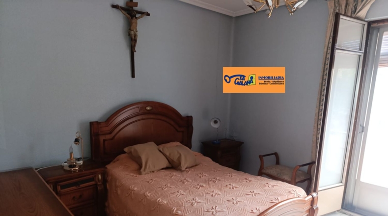 Ciudad Real - Valdepeñas - 623m2