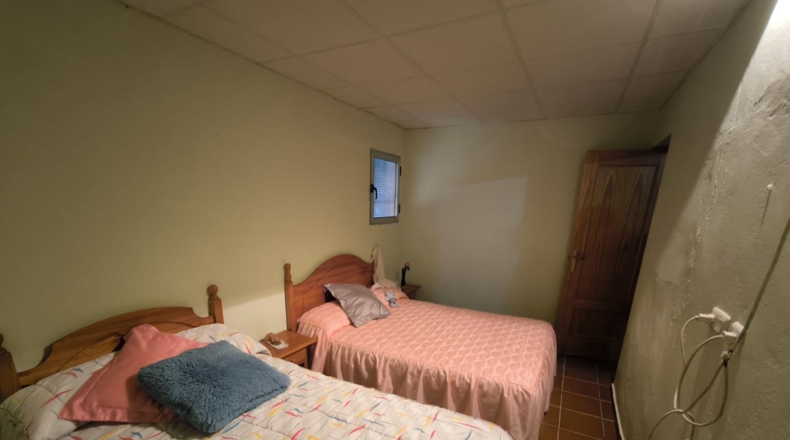 Ciudad Real - Valdepeñas - 8222m2