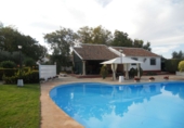 Casa de camp amb terreny en venda a Valdepeñas ref.: TR252511 foto