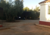 Casa de camp amb terreny en venda a Valdepeñas ref.: TR252511 foto