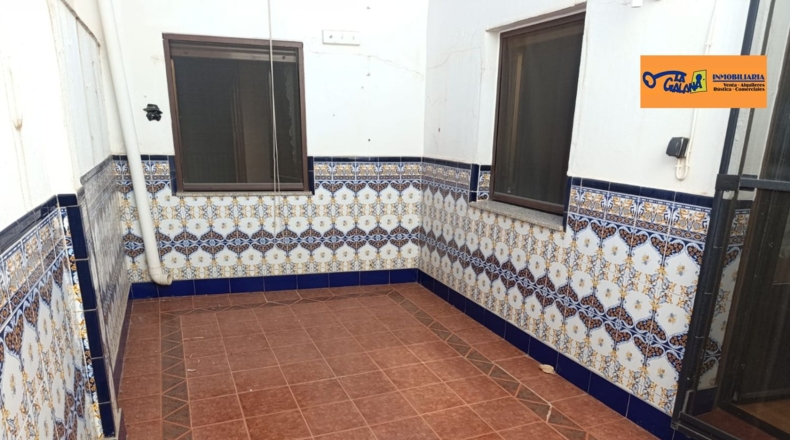 Сьюдад-Реаль - Valdepeñas - 421m2