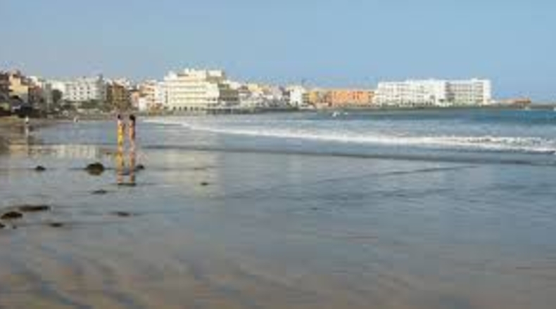 Santa Cruz de Tenerife - San Isidro - 1688m2