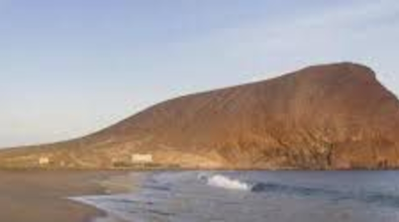 Santa Cruz de Tenerife - San Isidro - 1688m2