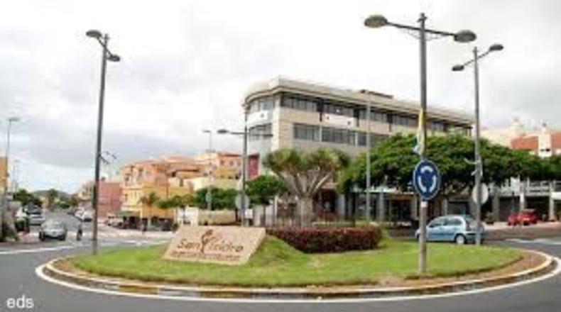 Santa Cruz de Tenerife - San Isidro - 1680m2