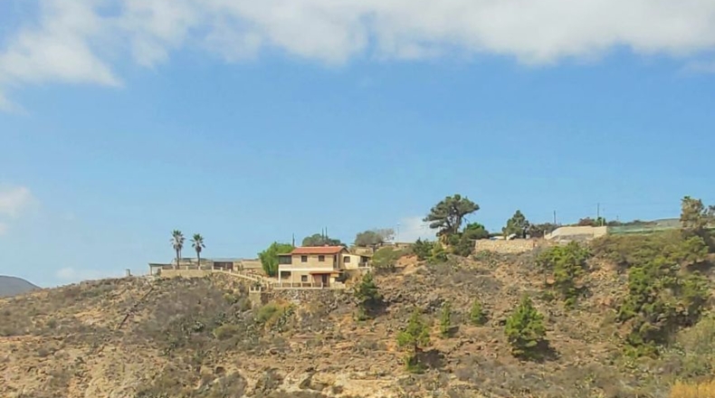 Santa Cruz de Tenerife - Granadilla de Abona - 884m2