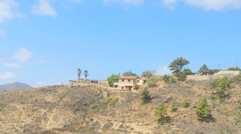 Santa Cruz de Tenerife - Granadilla de Abona - 884m2