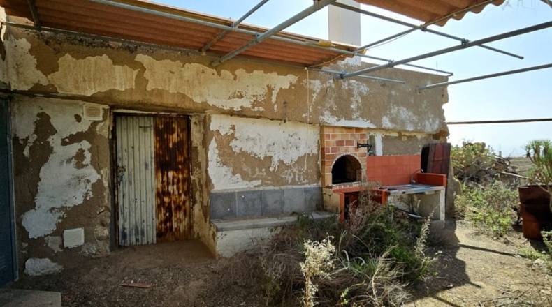 Santa Creu de Tenerife - Castro - 679m2